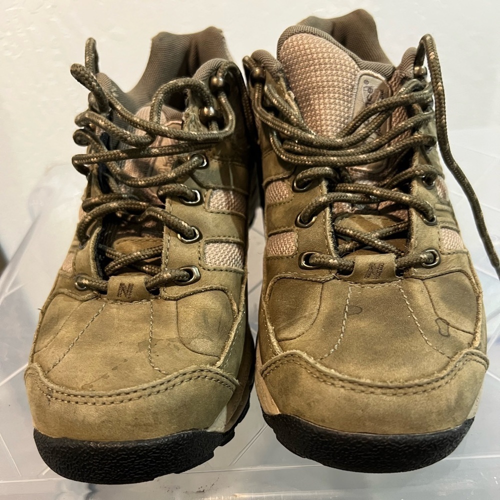 New Balance Green Athletic Shoes with Rugged Design hiking boots - Picture 10 of 13